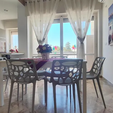 Apartment Miramare *